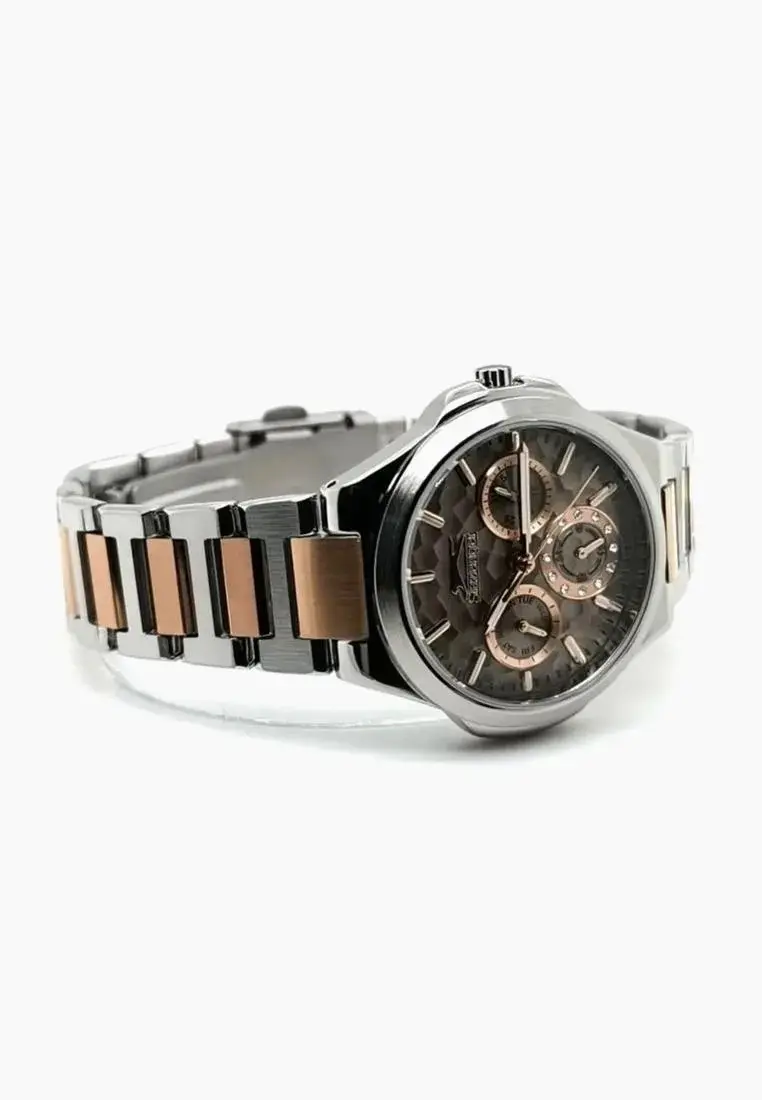 MP002XW0U56P_29470214_3_v5