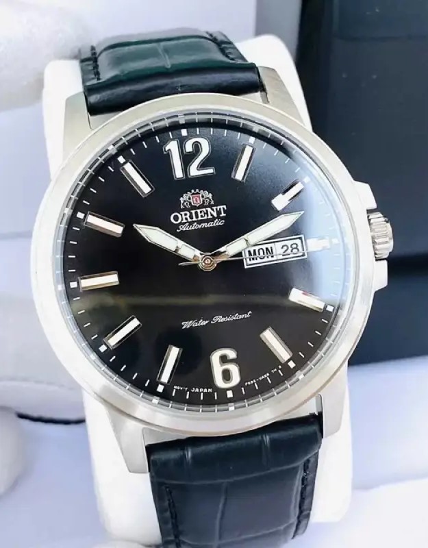 z3549083156635_33e58d5ca4e352f08e16fe819d60e802