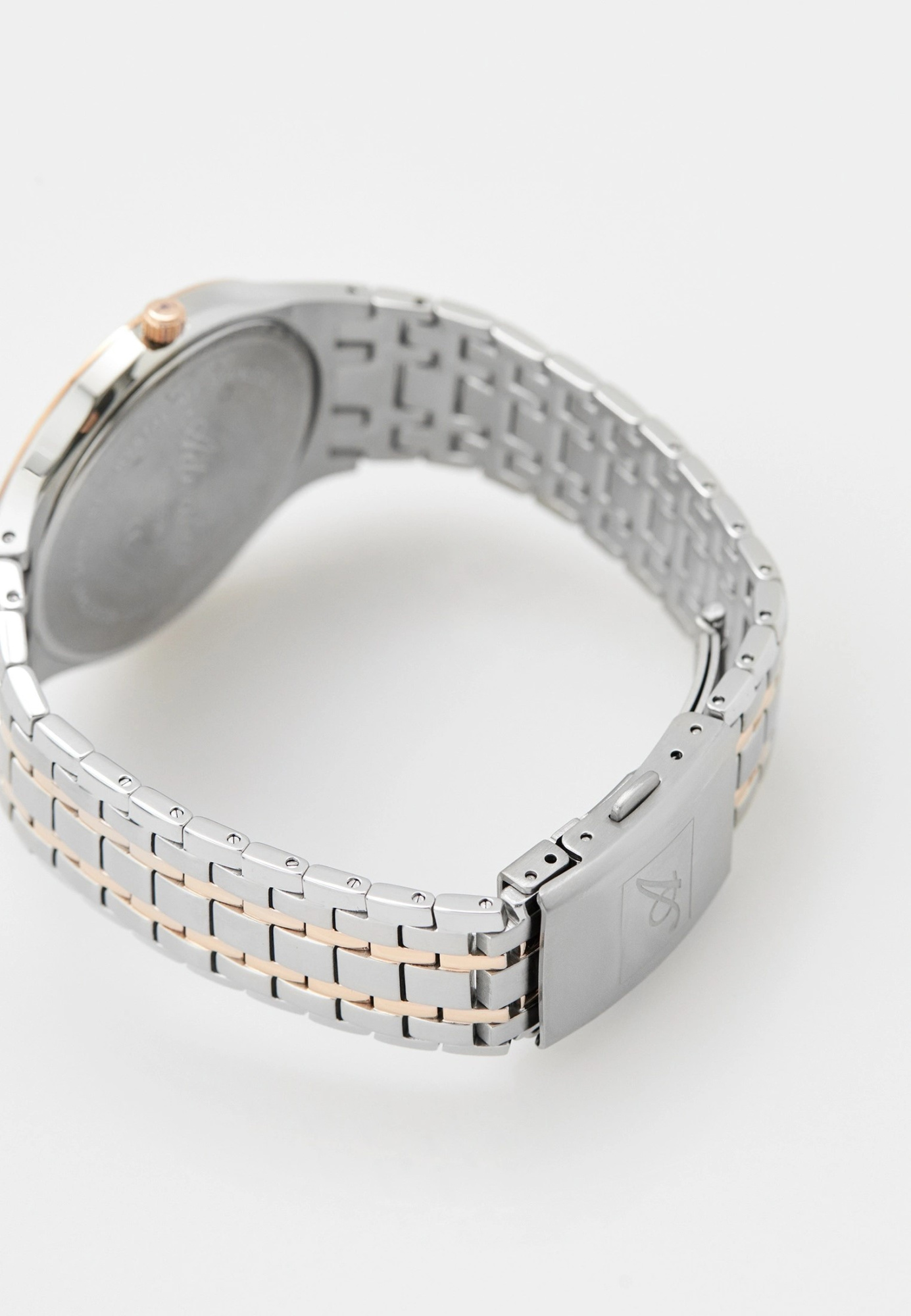 MP002XM255IM_21534057_3_v1_2x