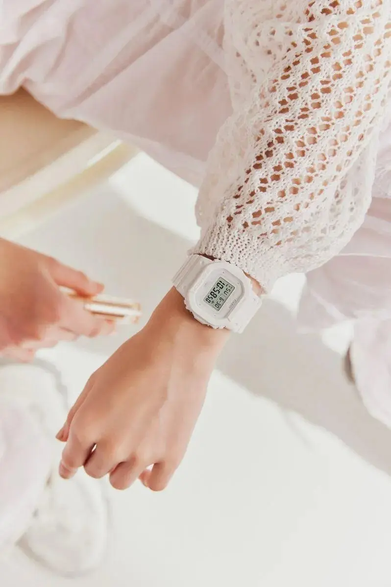 04xtwkb082jclddwolekrem2e7m2is4v