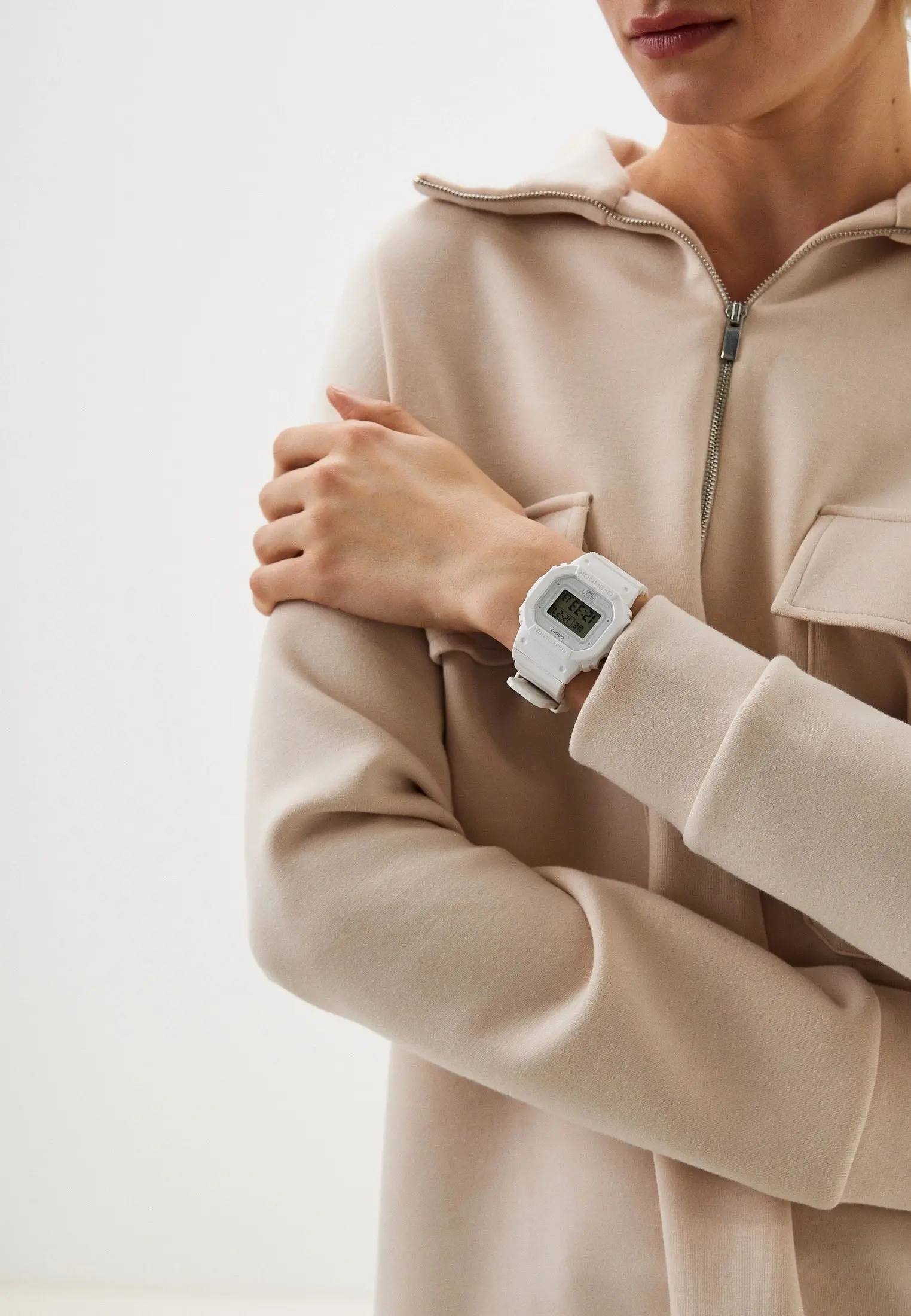 RTLADF308301_22111456_11_v1_2x