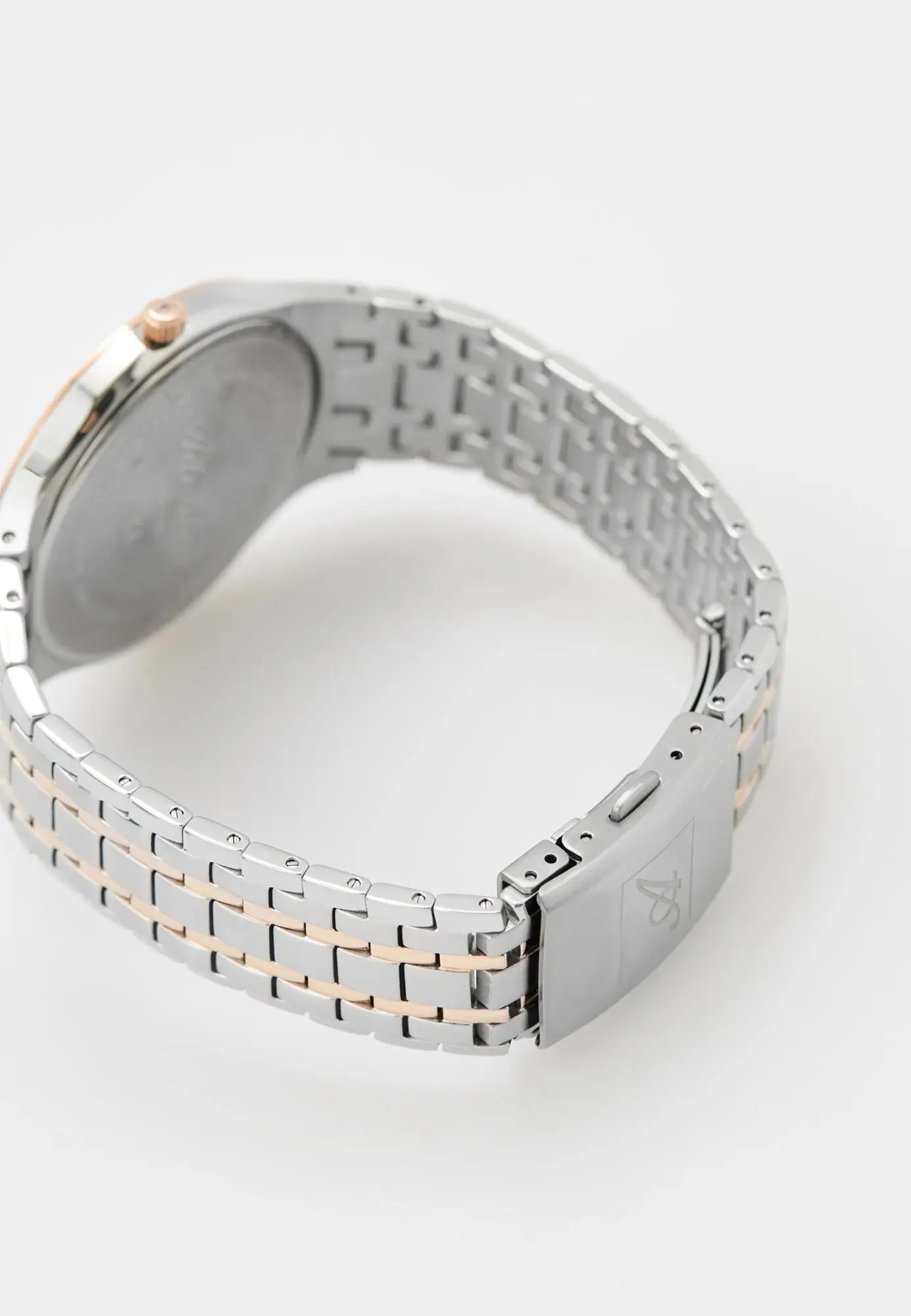 MP002XM255IM_21534057_3_v1_2x