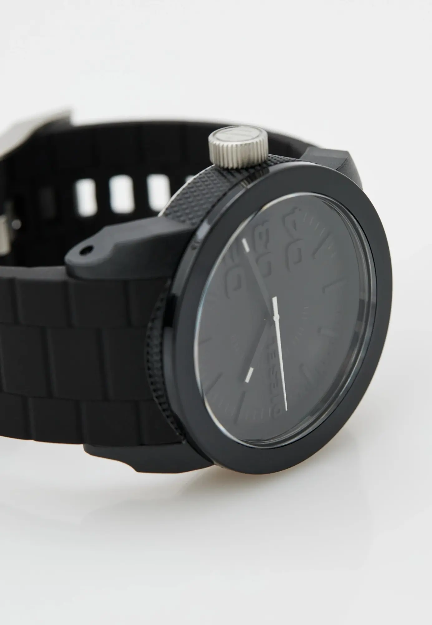 RTLADF339301_22124534_2_v1_2x