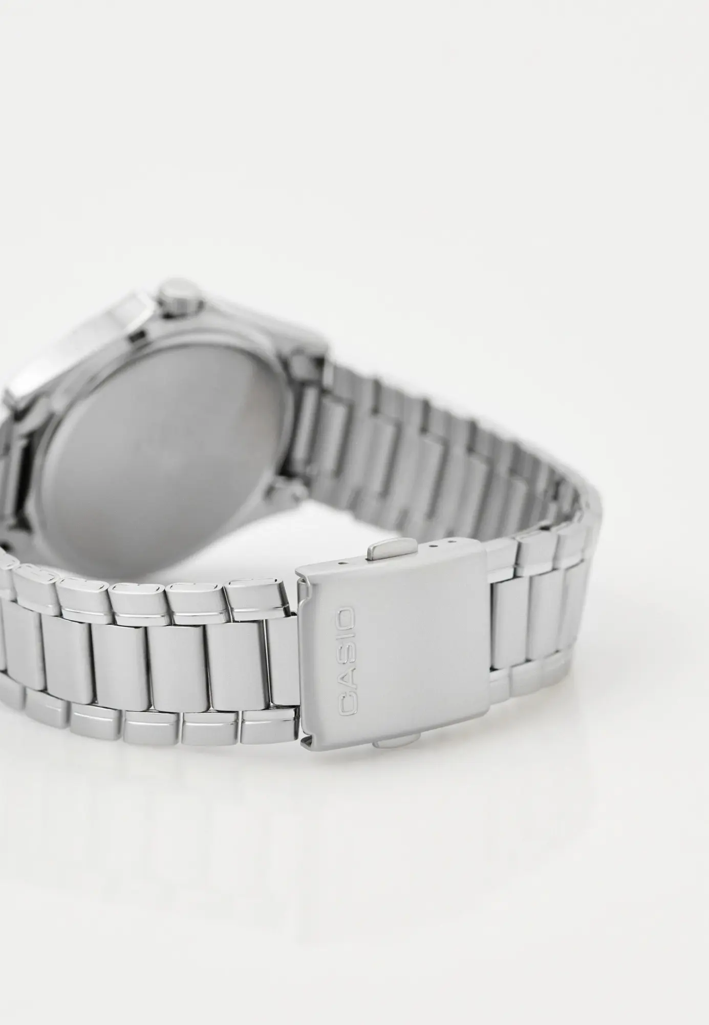 RTLAEX192101_31301151_3_v1_2x