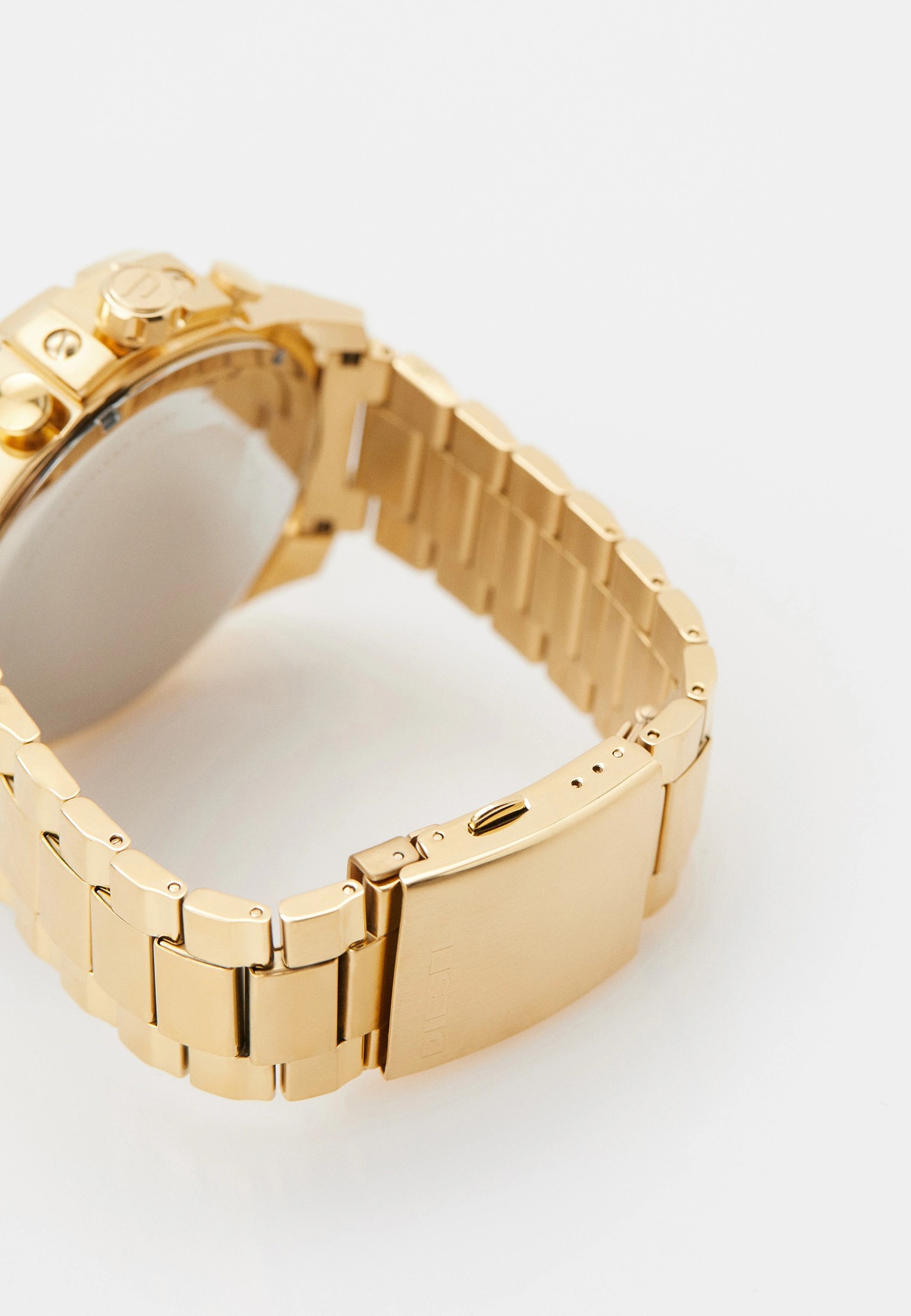 RTLAAV094501_15537019_3_v36_2x