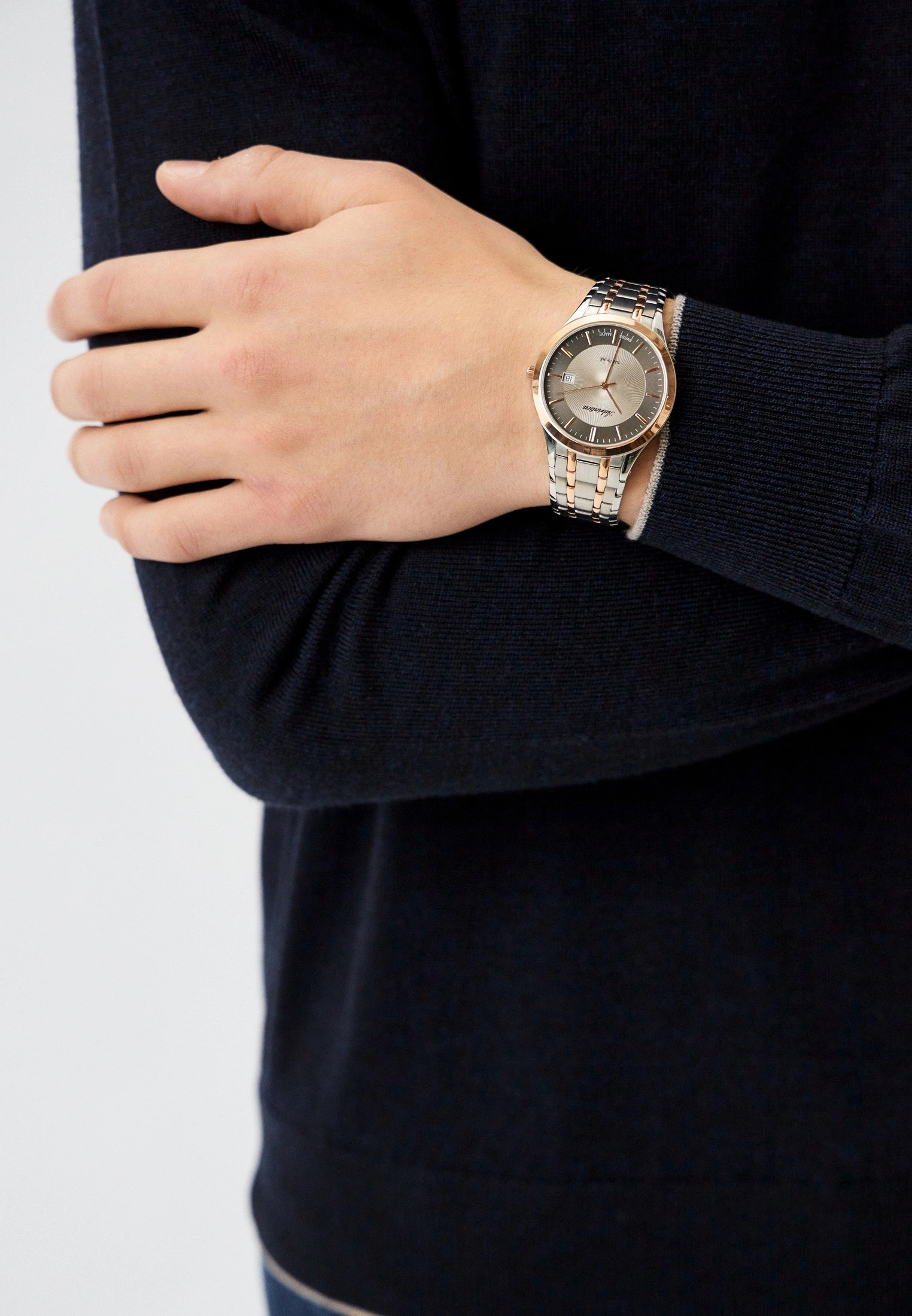 MP002XM255IM_21553850_10_v1_2x (1)