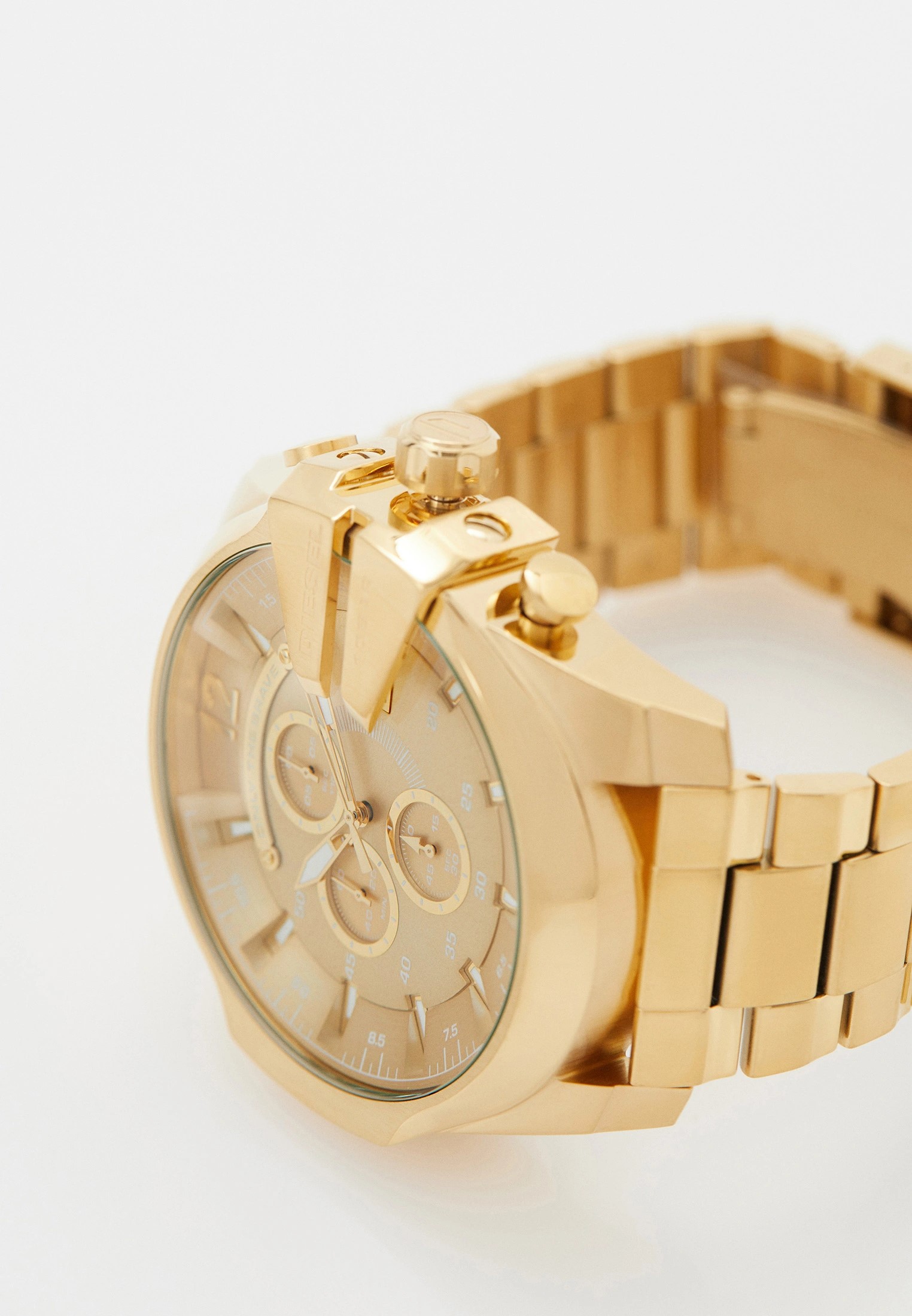 RTLAAV094501_15537018_2_v36_2x